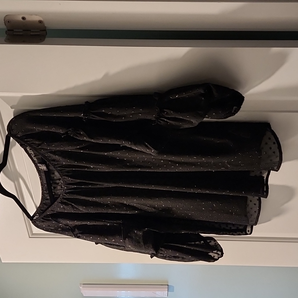 Dkny Jean's sheer top with 3/4 Inc sleeves